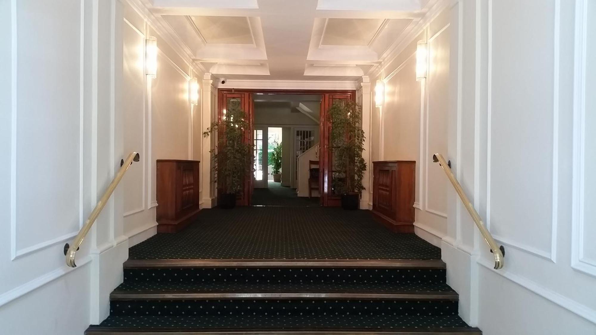 Pelham Court Apartments London Ngoại thất bức ảnh